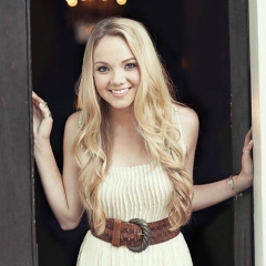 Danielle Bradbery