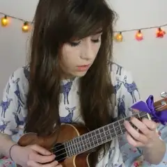 Dodie Clark