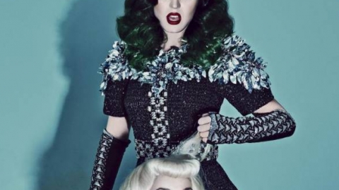 Madonna e Katy Perry juntas na "V Magazine" e mais nas imagens da semana