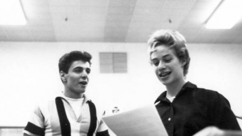 Morre Gerry Goffin, autor de grandes cl&aacute;ssicos da m&uacute;sica pop
