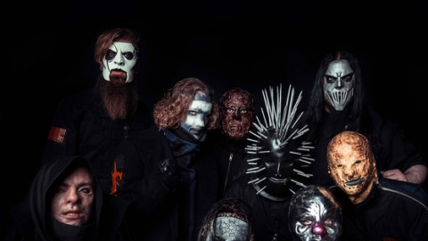 Com "We Are Not Your Kind", Slipknot desbanca Ed Sheeran do topo da parada brit&acirc;nica de &aacute;lbuns