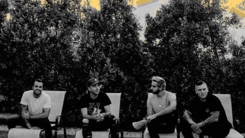 Ou&ccedil;a a nova m&uacute;sica do All Time Low, "Melancholy Kaleidoscope"
