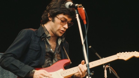Robbie Robertson, ex-guitarrista do The Band, morre aos 80 anos
