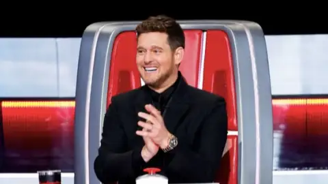 Michael Bublé retorna ao The Voice como treinador e promete descobrir novas estrelas