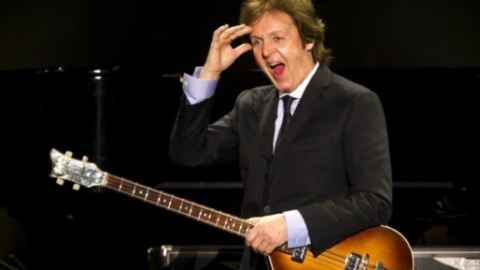 Artistas recebem &pound;1 por apresenta&ccedil;&atilde;o em cerim&ocirc;nia de abertura