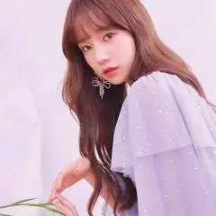 JO YURI (IZ*ONE)