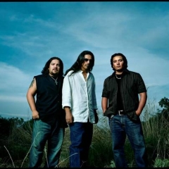 Los Lonely Boys