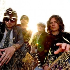 Rival Sons