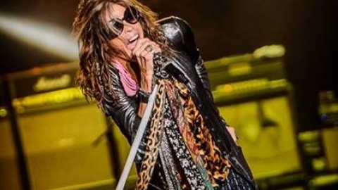 Aerosmith e Slipknot agitam 30 mil f&atilde;s no Festival Monsters Of Rock