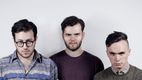 Confira "Higher Lover", novidade do Prides