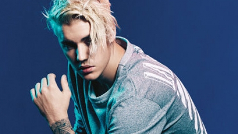 "Love Yourself", de Justin Bieber, segue no topo da parada britânica de singles