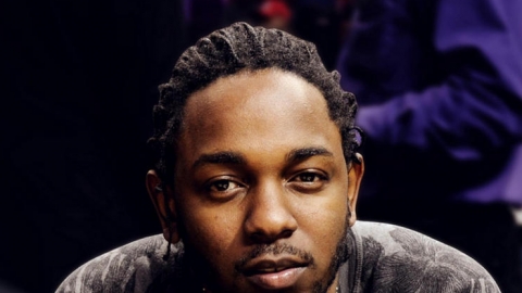 Kendrick Lamar é confirmado como o terceiro headliner do Festival de Glastonbury