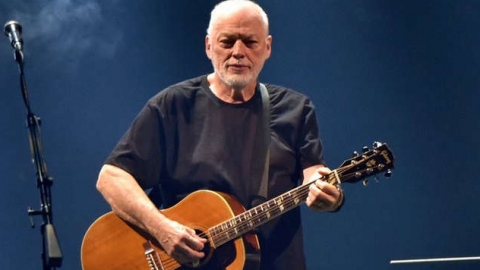 David Gilmour lança sua primeira música em cinco anos. Ouça "Yes, I Have Ghosts"