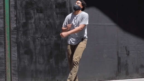 Nova m&uacute;sica do Bon Iver tem Bruce Springsteen e Jenny Lewis ajudando nos vocais. Veja "AUATC"