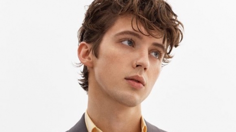 Troye Sivan lan&ccedil;a "In A Dream", seu novo EP. Ou&ccedil;a!