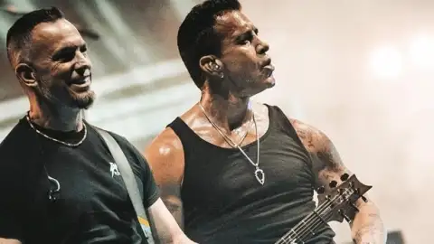 Creed vem ao Brasil no final do ano, afirma jornalista