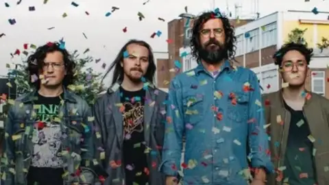 White Denim trará seu som de difícil definição para o Lollapalooza nesta sexta-feira