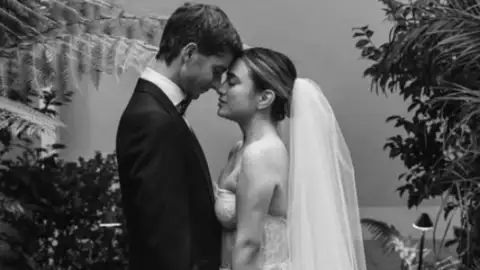 Ally Brooke, do Fifth Harmony, divulga fotos de seu casamento com o empresário musical Will Bracey