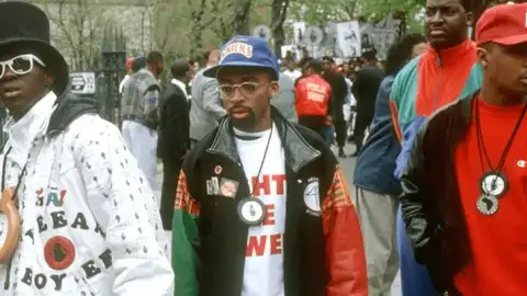 10 músicas internacionais que se tornaram verdadeiros hinos de protesto 