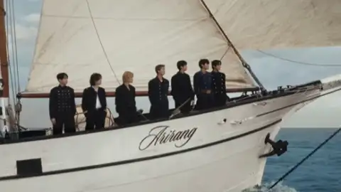 Hit n&ordm; 1 do BTS, "Swim" vira alvo de processo por plágio: "Cópia óbvia e inescapável"