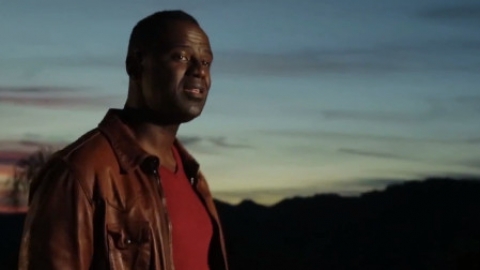 Brian McKnight e mais nos lan&ccedil;amentos da semana