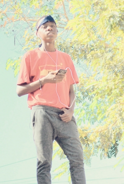 lil-khina-269 - Fotos