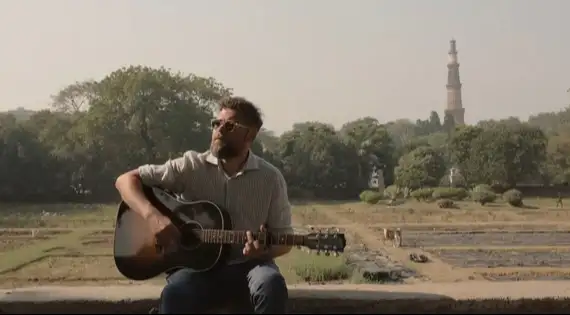 Veja o clipe da nova música, "The Road Is Long", com a letra e a tradução!