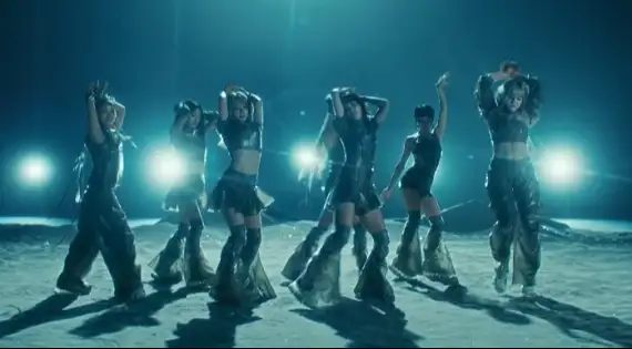 Veja o novo clipe, "HYPNOTIZE", com a letra e a tradução!